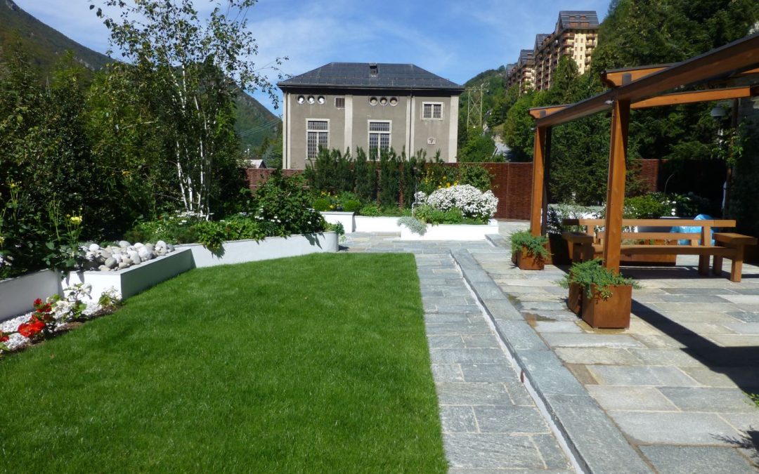 ROOF GARDEN IN A MOUNTAIN VILLAGE